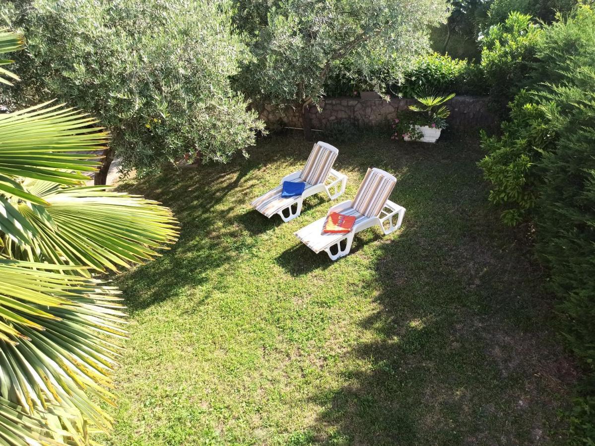 Villa Rea Malinska Exterior foto