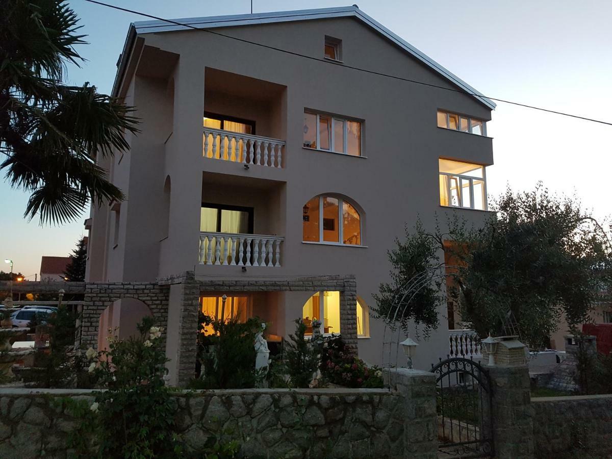 Villa Rea Malinska Exterior foto
